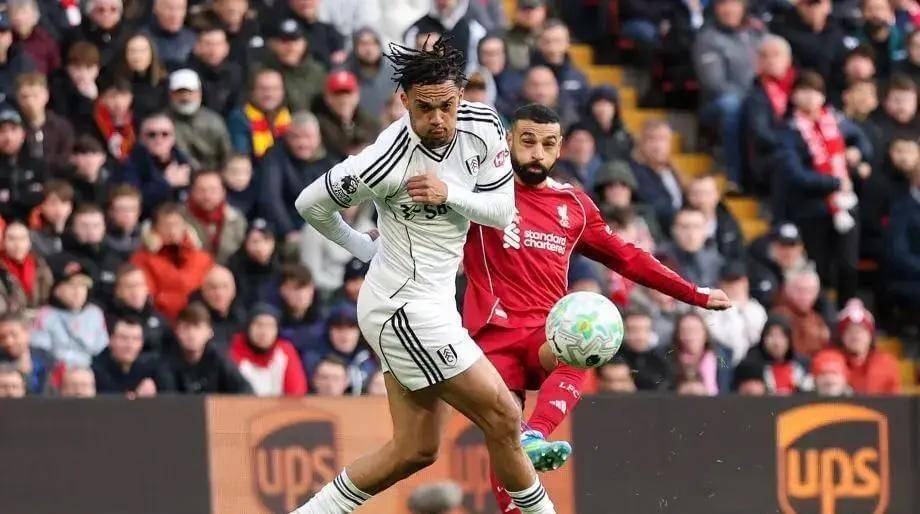 安菲尔德新王登基！17岁超新星闪耀，利物浦完胜富勒姆终结三连败